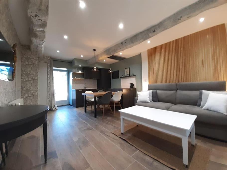 Studio Meuble Avec Terrasse Axe Rennes Saint Malo La Baussaine 외부 사진
